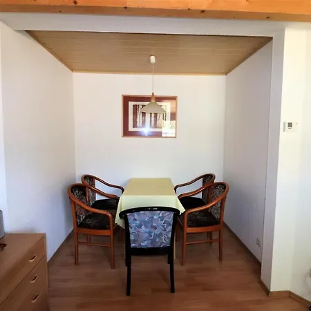 Hébergement de vacances Haus Am See Mit Sauna - Kek7 Tanna